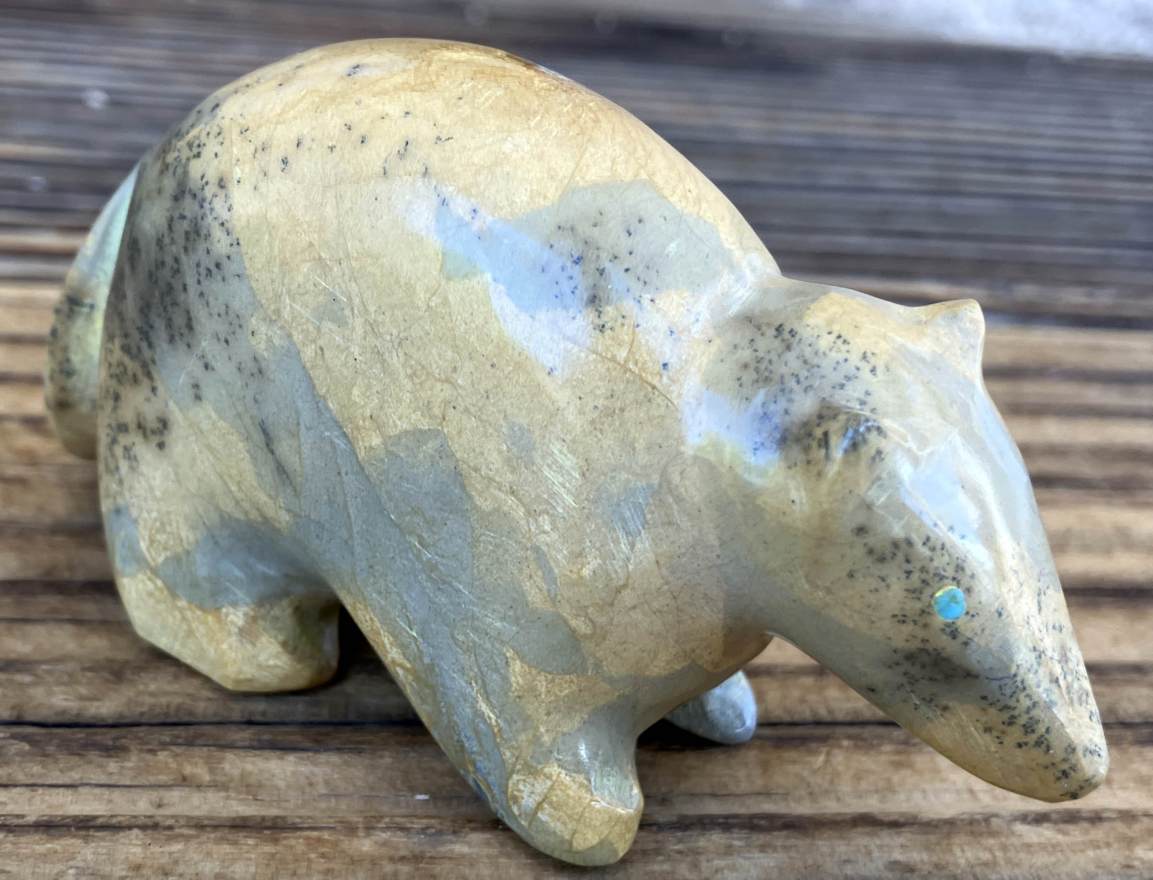 Enrike Leekya | Zuni Dalmatian Dog  Fetish | Penfield Gallery of Indian Arts | Albuquerque, New Mexico